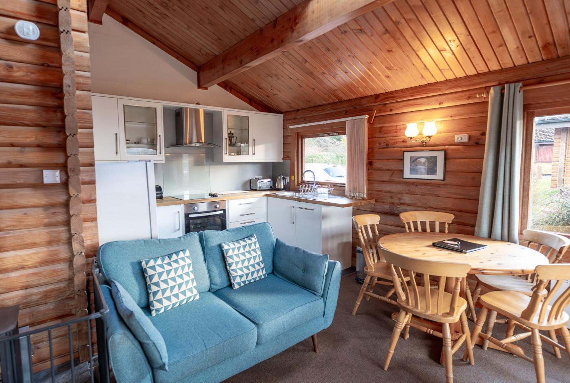 Loch Insh Chalets Ltd キンクレイグ 部屋 写真